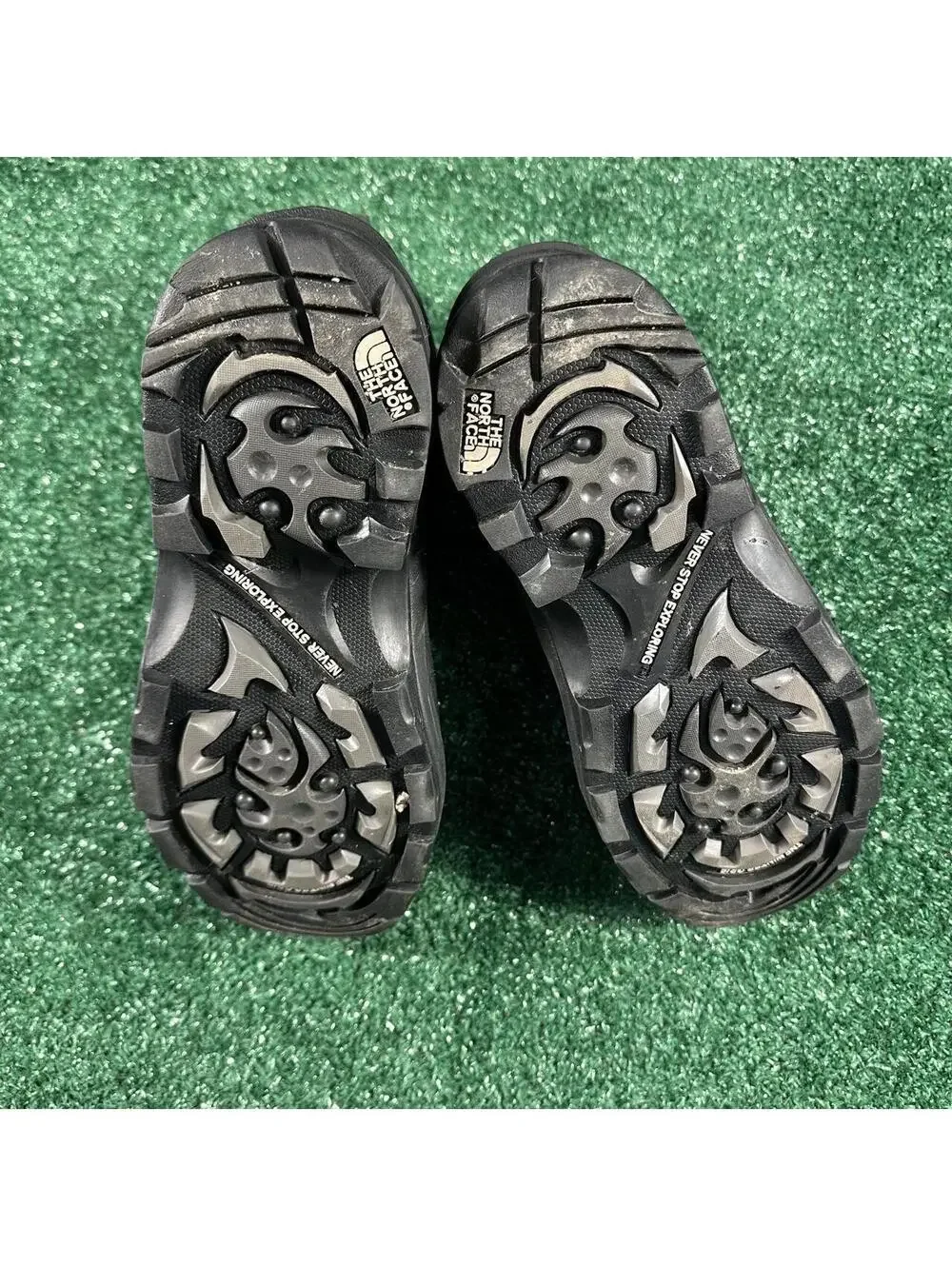 The North Face black waterproof winter boots grunge comfy ski outdoors size 12